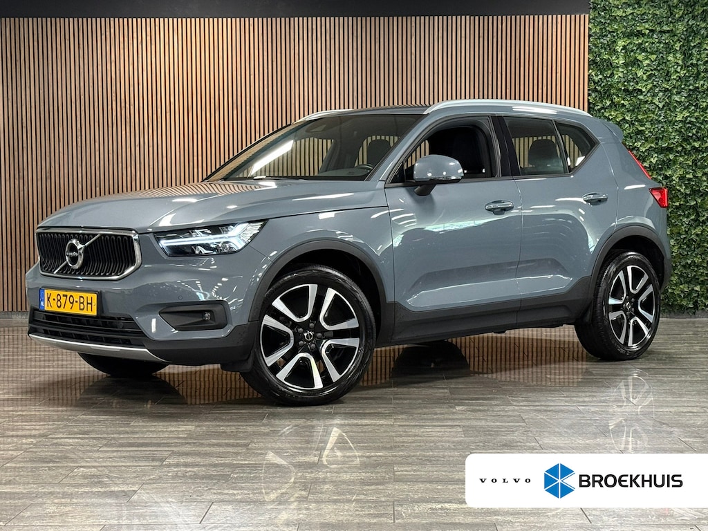 Volvo XC40 T2 Business Pro Aut. | Parkeercamera | Adaptieve Cruise Control | 19 Inch | Zitting verlenging voorstoelen | Donkere hemelbekleding | Pilot Assist | BLIS Dode Hoek Detectie | Keyless Drive | Parkeersensoren voor+achter | Elektrisch bedienbare achterklep | DAB Radio | Apple Carplay/Android Auto | Volvo On Call met mobiele App functie | Thunder Grey Metallic |