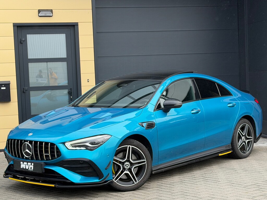 Mercedes-Benz CLA 250 e AMG Line - 2023 - Panorama - Leder - Full Screen - Carplay