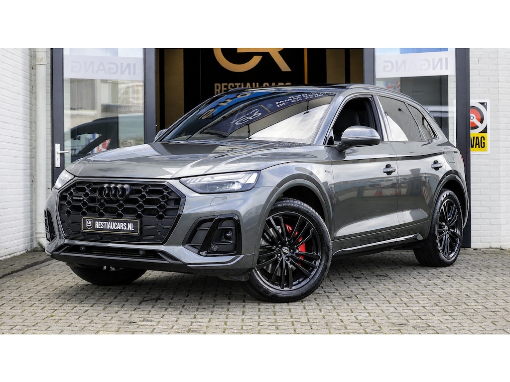 Audi Q5 55 TFSIe Quattro 3x S-Line Black Optik ACC-AMBIANCE-CAMERA-CARPLAY-KEYLESS-MATRIX LED-PANORAMA-ZONSVERDUISTERING