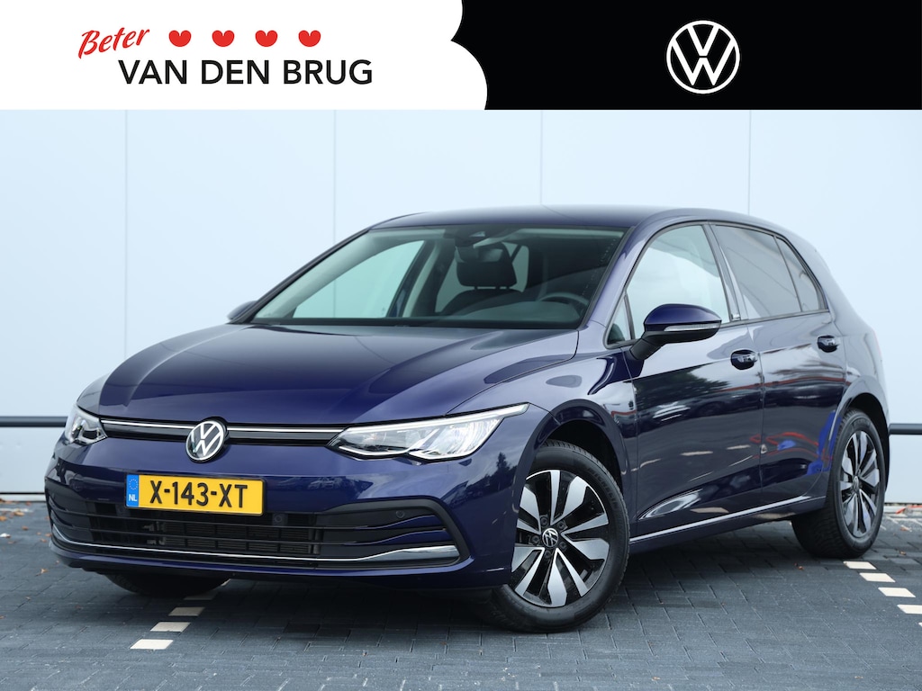 Volkswagen Golf 1.0 eTSI Life Business 110pk DSG | Trekhaak | Cruise control | Camera | LED | Keyless | Navigatie | Lichtmetalen velgen | Climate control | Stoel- en Stuurverwarming |