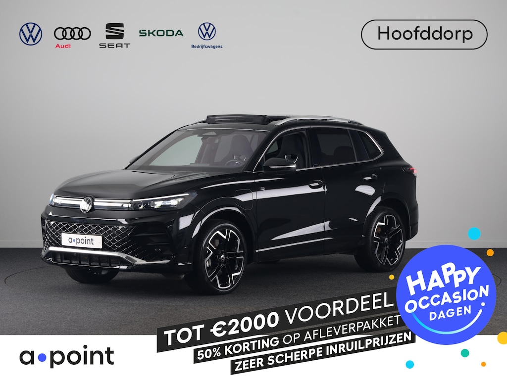 Volkswagen Tiguan 1.5 eHybrid R-Line Edition 204 pk Automaat (DSG) | Verlengde garantie | Navigatie | Panoramadak | Parkeersensoren (Park assist) | Achteruitrijcamera | Stoelverwarming v/a | R-Line |