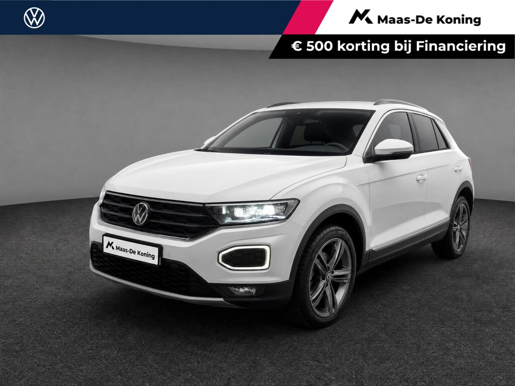 Volkswagen T-Roc 1.5 TSI 150pk DSG Sport · Camera · Trekhaak · Navigatie · Stoelverwarming · 18'' Inch ·