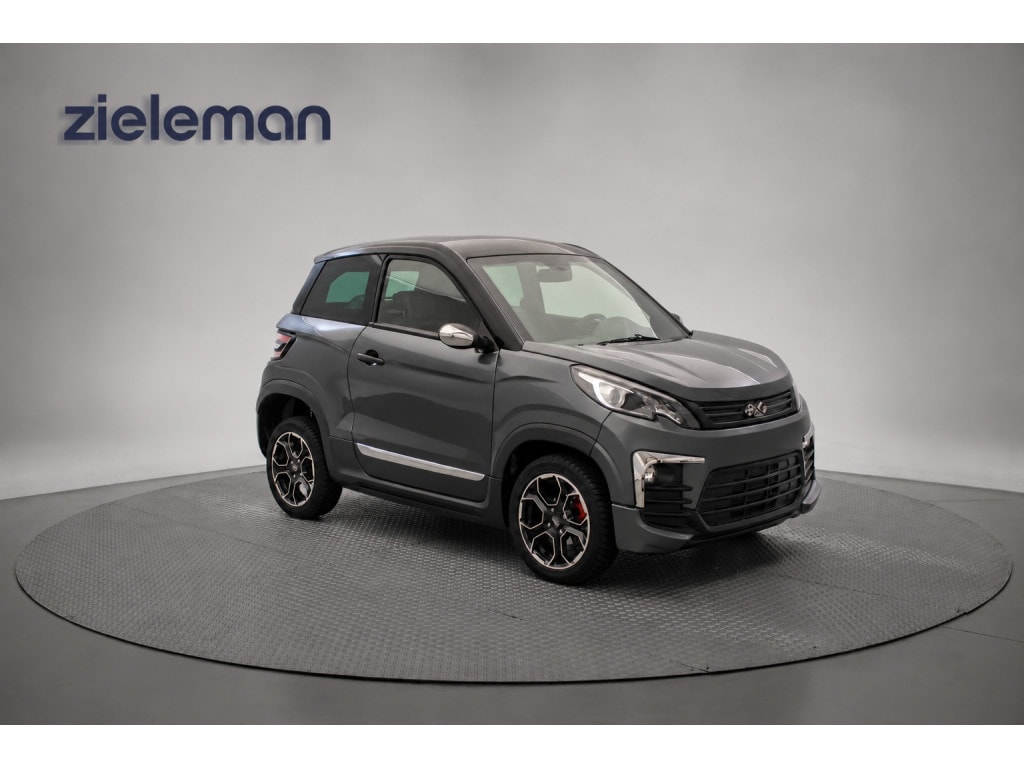 Ligier JS60 dCi Chic Sun - 2021 - 18.730 Km - Airco, Camera, Stuurbekrachtiging