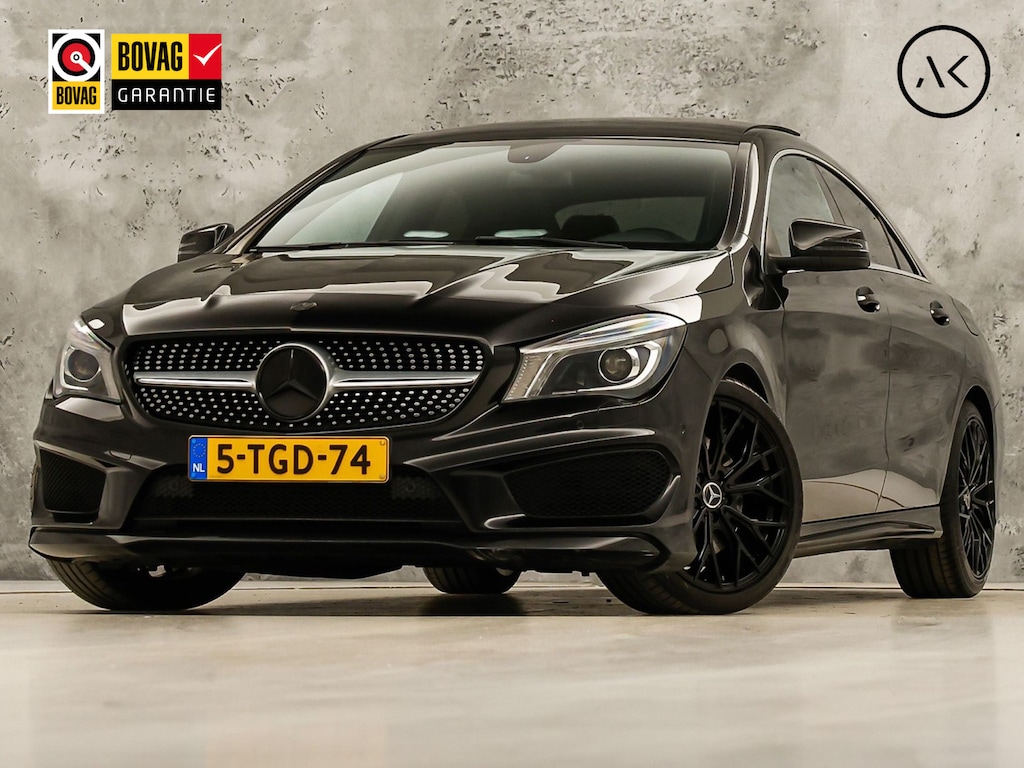 Mercedes-Benz CLA 250 AMG Sport 211Pk Automaat (PANORAMADAK, STERRENHEMEL, NAVIGATIE, RODE GORDELS, LEDER/ALCANTARA, STOELVERWARMING, SPORTSTOELEN, GETINT GLAS, CRUISE, NIEUWSTAAT)