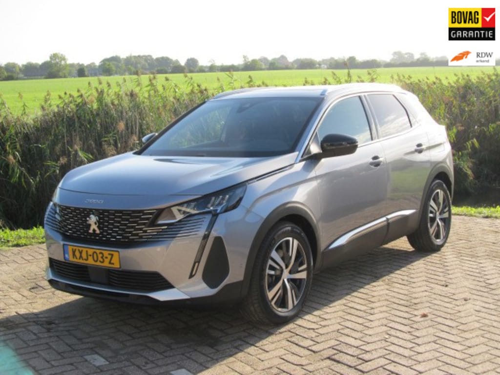 Peugeot 3008 1.6 HYbrid 225 Active Pack Business