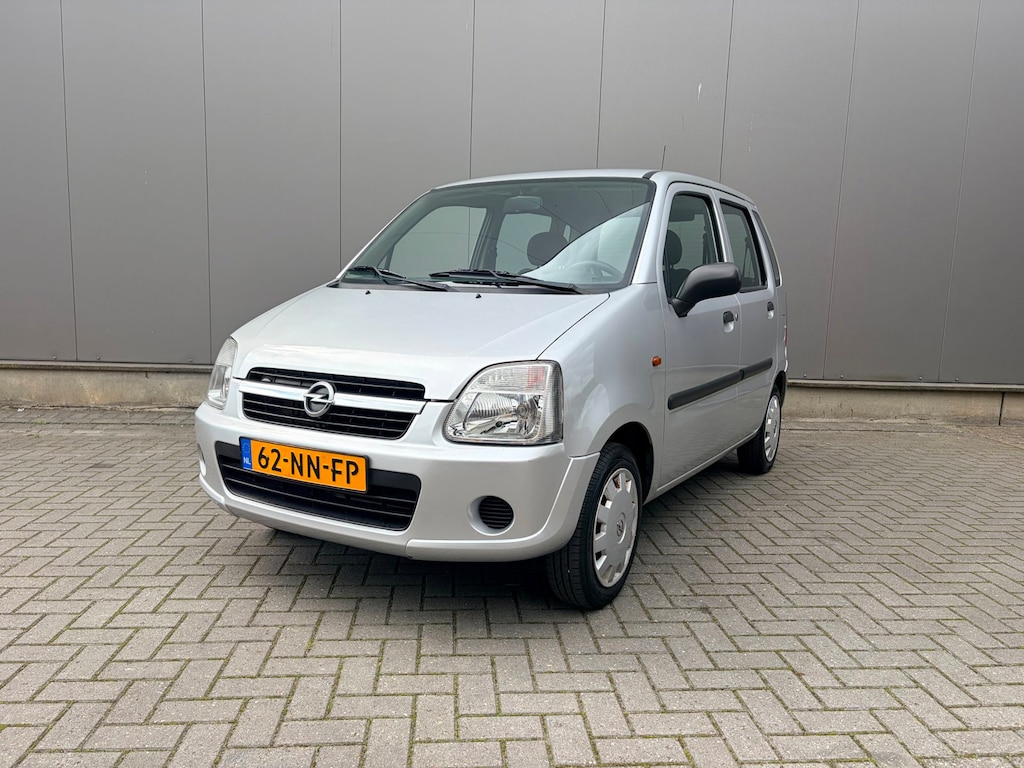 Opel Agila 1.0-12V Essentia