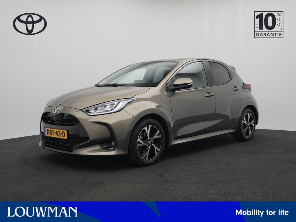 Toyota Yaris 1.5 Hybrid 115 First Edition | Stuur-Stoelverwarming | Dealer Onderhouden | Achteruitrijcamera |