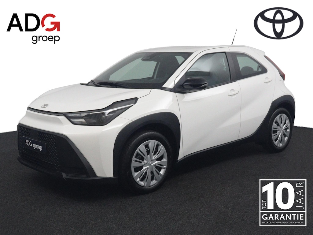 Toyota Aygo X Hybrid 115 play | Nieuwe Auto | Uit Voorraad Leverbaar | €1500 Korting |