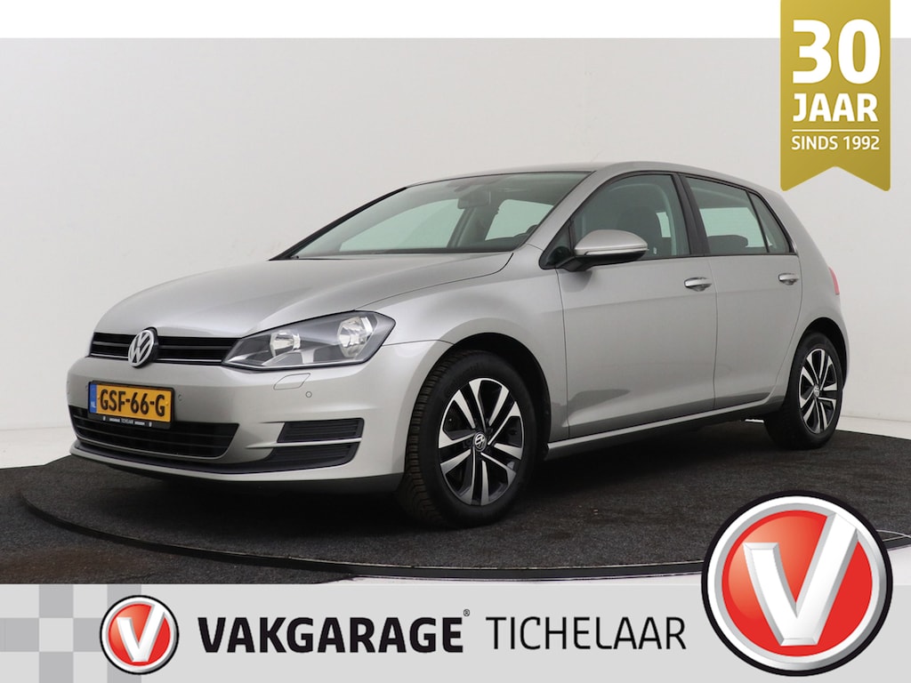 Volkswagen Golf 1.2 TSI Easyline | Navigatie | Stoelverwarming | Distributie Vervangen |