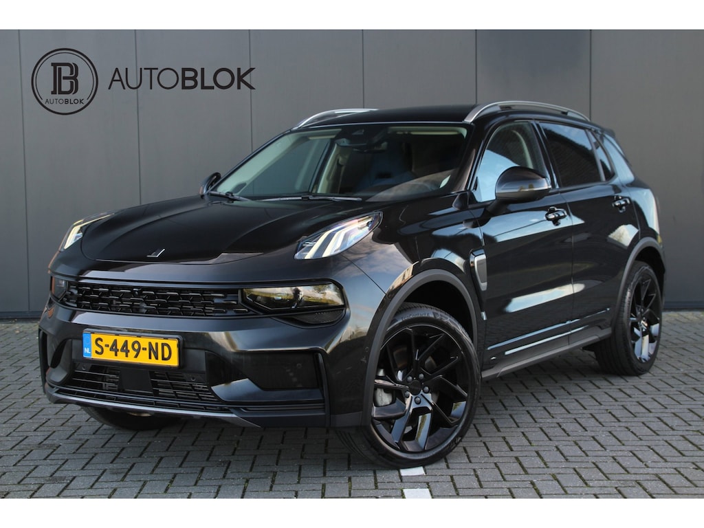 Lynk & Co 01 Co 1.5 | ORG NL | Panoramadak | Stoelverwarming | Zwart |
