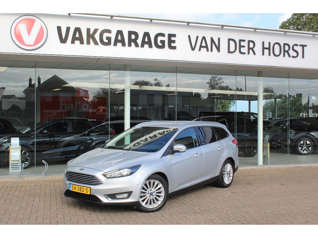 Ford Focus Wagon 1.0 125PK Titanium Uiterst nette wagen ! Trekhaak, Pdc, Navigatie, Cuise Controle,