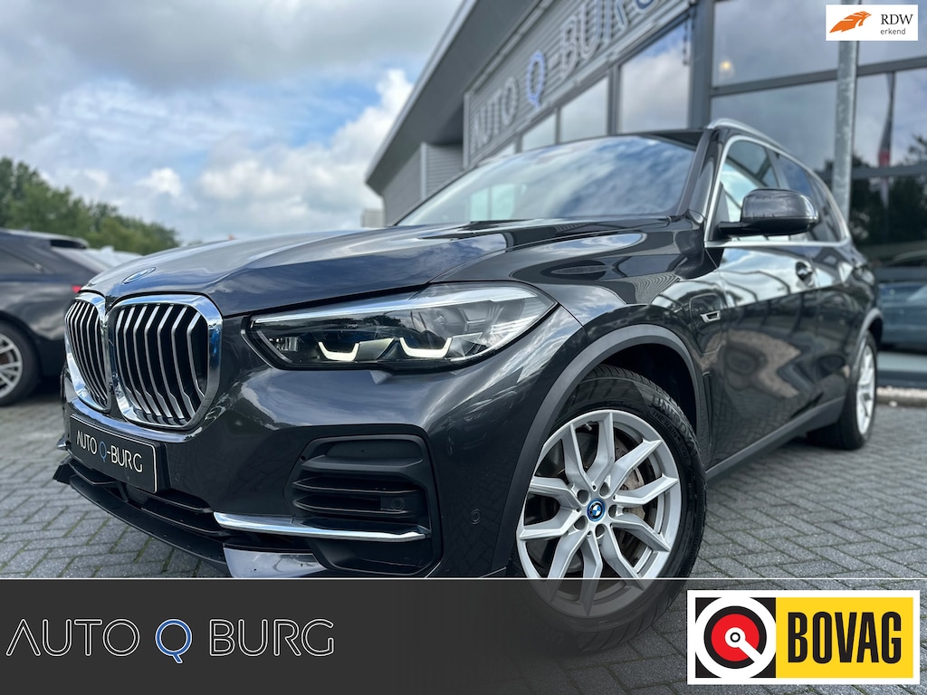 BMW X5 XDrive45e Executive | Automaat | Luchtvering | Elek Trekhaak | LEder | LED | LMV | 360* Camera | Dealer onderhouden |1e Eig
