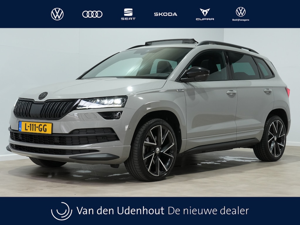 Skoda Karoq 1.5 150pk TSI ACT Sportline Business Panoramadak Camera Elektr. klep 122