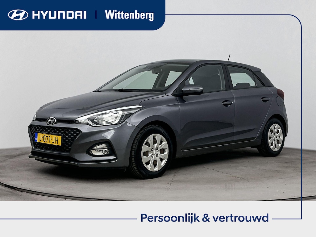 Hyundai i20 COMFORT <| TREKHAAK | NAVI | APPLE CARPLAY & ANDROID AUTO | CRUISE | CLIMA | CAMERA | ELEKTRISCHE INKLAPBARE SPIEGELS | PDC |
