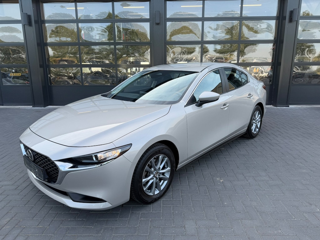 Mazda 3 2.5 e-SkyActiv-G Carplay