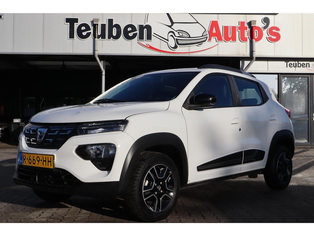 Dacia Spring Comfort Plus (Orange Pack) 27 kWh | SOH 91,8% | BTW Auto | Navigatie | Cruise control | LM velgen | 45.919Km