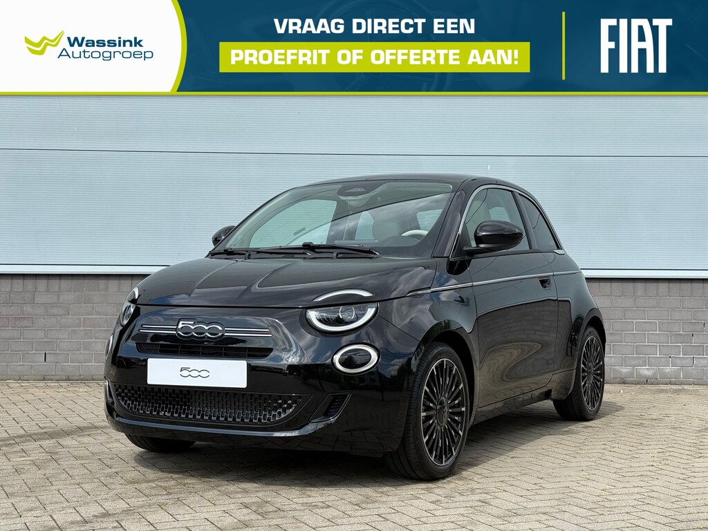 Fiat 500 1.0 Hybrid La Prima | Camera | Cruise Control | Navigatie | Panorama dak | Parkeersensoren | Apple Carplay / Android Auto