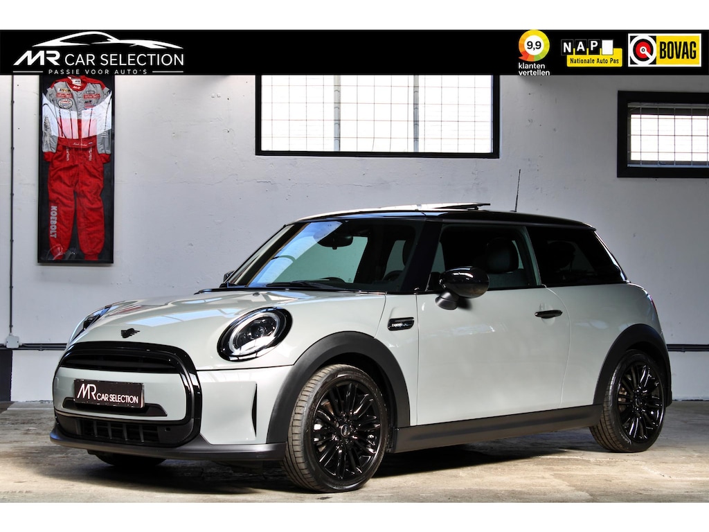 MINI Cooper 3-Deurs 1.5 Camden Edition | Panoramadak | Stuurwielverwarming | Keyless | LED | NL geleverd