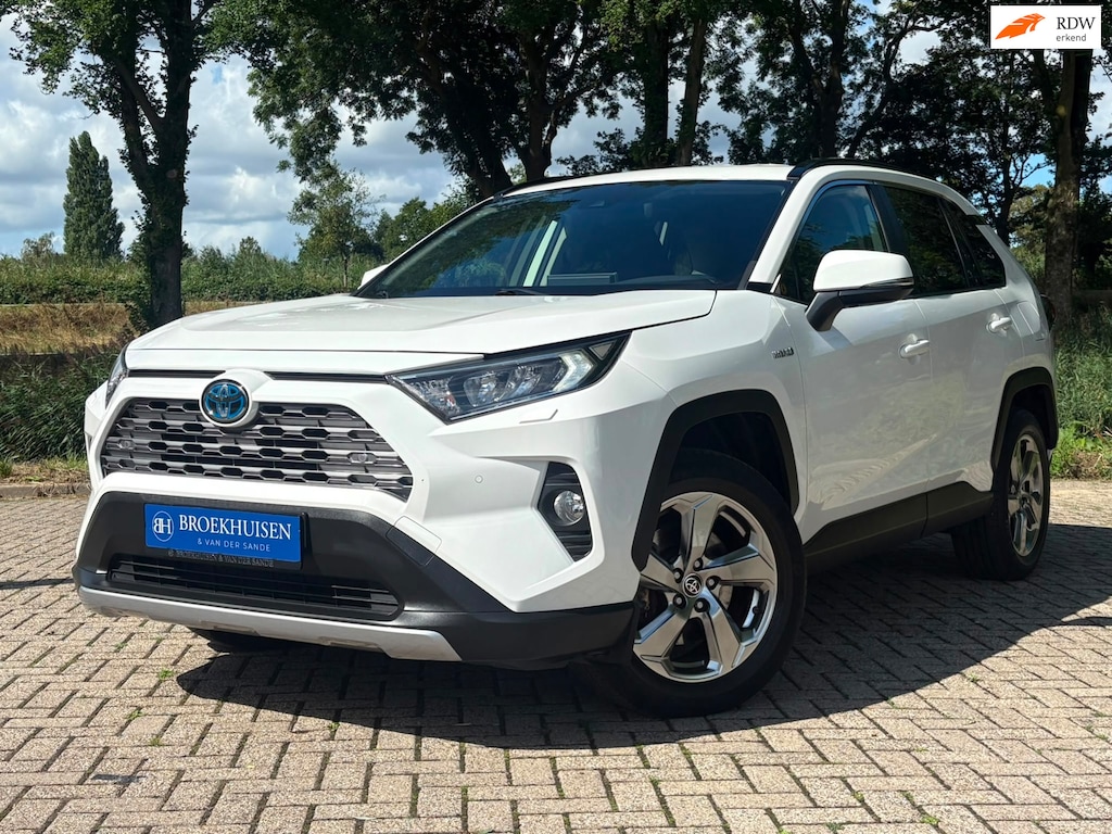 Toyota RAV4 2.5 Hybrid AWD Trekhaak / Camera / Stoel-Stuur Verwarming