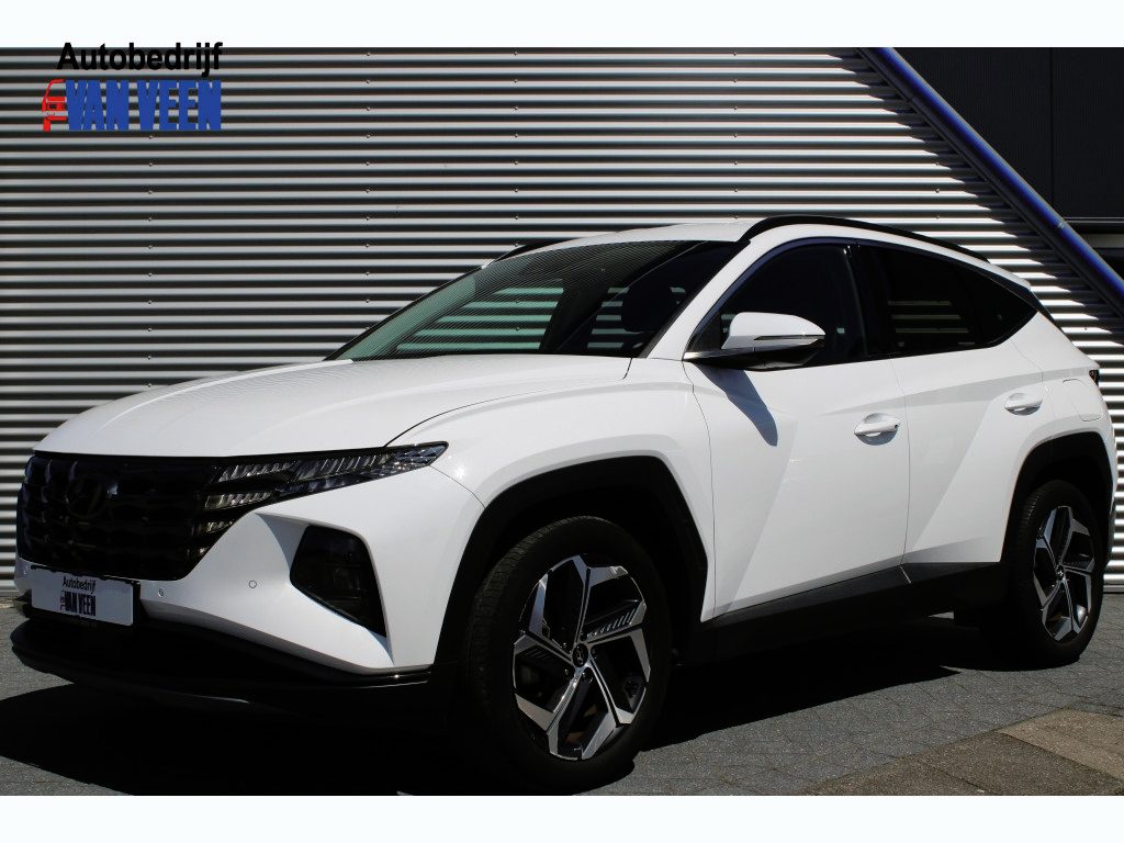 Hyundai Tucson 1.6 T-GDI HEV Comfort Smart | 19 inch | Camera | Cruise | Navi |