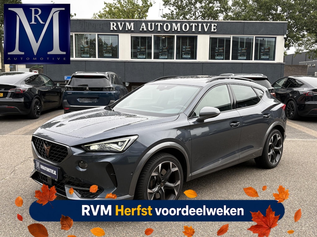 CUPRA Formentor 1.4 e-Hybrid VZ Performance VAN: € 32.900,- VOOR: 29.440,- UW HERFSTVOORDEEL: 3.460,- 245 PK | PLUG-IN-HYBRIDE | MEMORY | PANORAMADAK | 360° CAMERA | STOEL- & STUURVERWARMING | DODEHOEK | RIJKLAARPRIJS INCL. 12 MND BOVAG GARANTIE