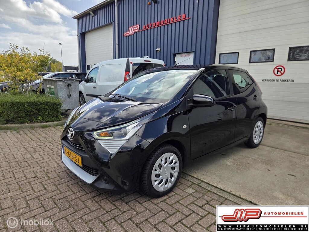 Toyota Aygo 1.0 VVT-i x-Play