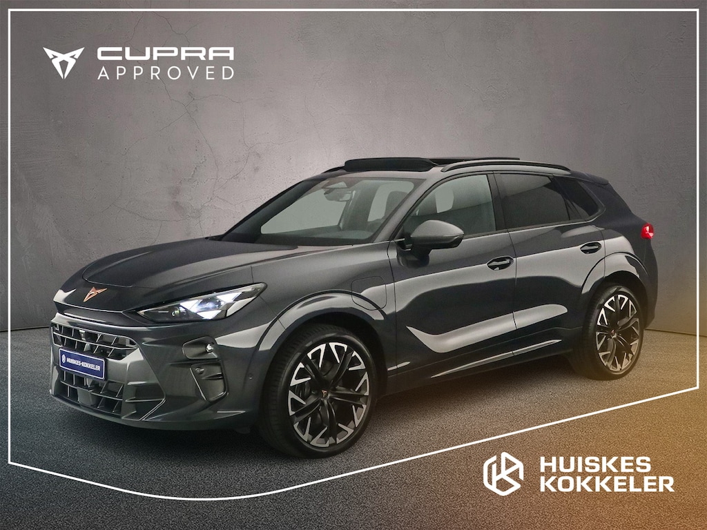 CUPRA Terramar VZ Performance 1.5 TSI eHybrid 272pk DSG Automaat, Trekhaak, Panoramadak, Sennheiser, 360 camera, Head up display, Stoelverwarming, Stuurverwarming, Matrix LED koplampen, Elektrische achterklep, Parkeersensoren, Navigatie, App-connect