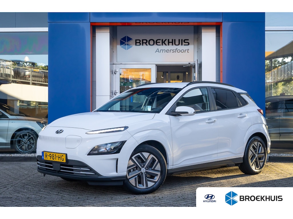 Hyundai Kona Electric EV Fashion 39 kWh | Trekhaak | Apple Carplay/Android Auto | Achteruitrijcamera | Head-up | Keyless | | Achteruitrijcamera | Apple Carplay/Android Auto|telefoonintegratie premium | Dodehoek detectie
