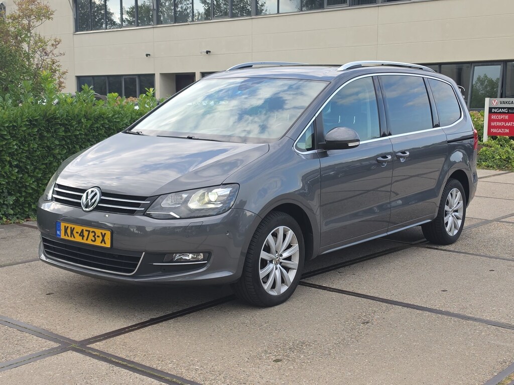 Volkswagen Sharan 2.0 TSI Highline |ELEKTR. STOEL|PANO|CAMERA|VOLL. ONDERH|5P.| 5698