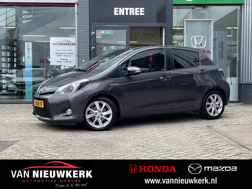 Toyota Yaris 1.5 Full Hybrid 5D Automaat Dynamic Carplay | Trekhaak | Panoramadak