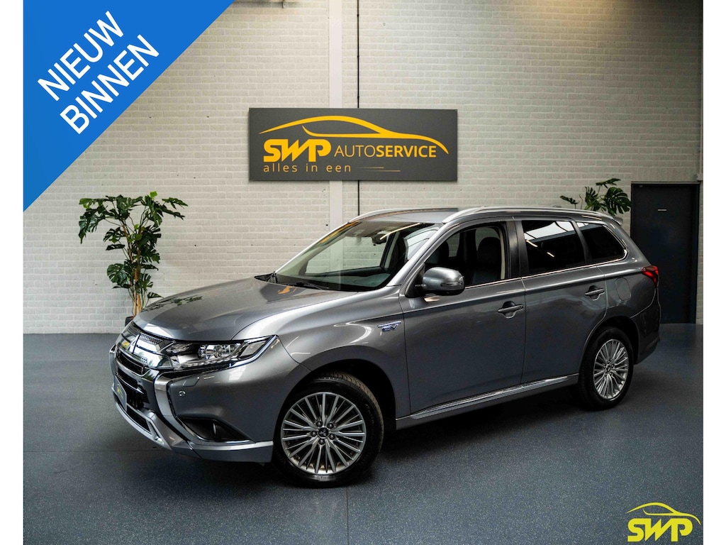 Mitsubishi Outlander 2.4 PHEV Intense | Navi | Camera | Dodehoek | ACC