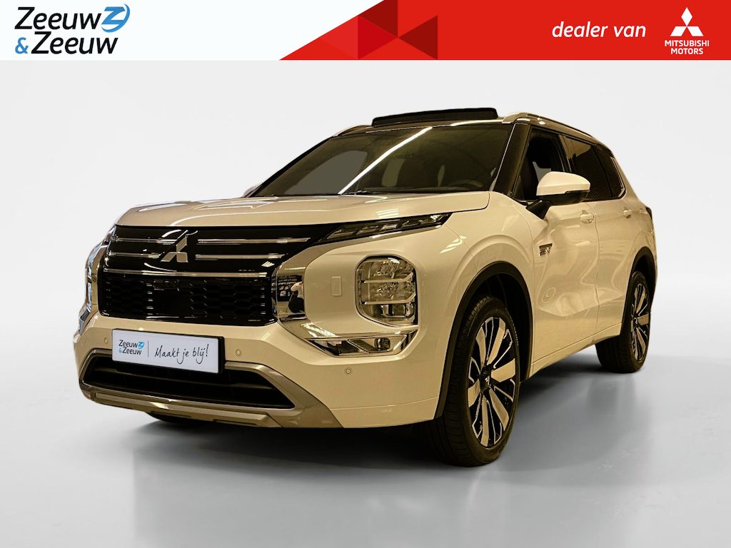 Mitsubishi Outlander 2.4 PHEV | INSTYLE + | DIRECT LEVERBAAR| ZWART DAK | PRIJS INCL €6.000,- VOORRAAD KORTING