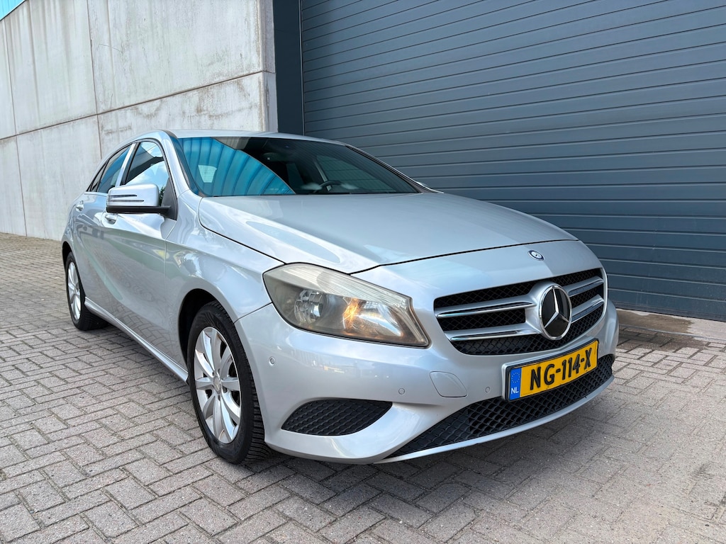 Mercedes-Benz A-klasse 200 Prestige NAVI PDC 2013