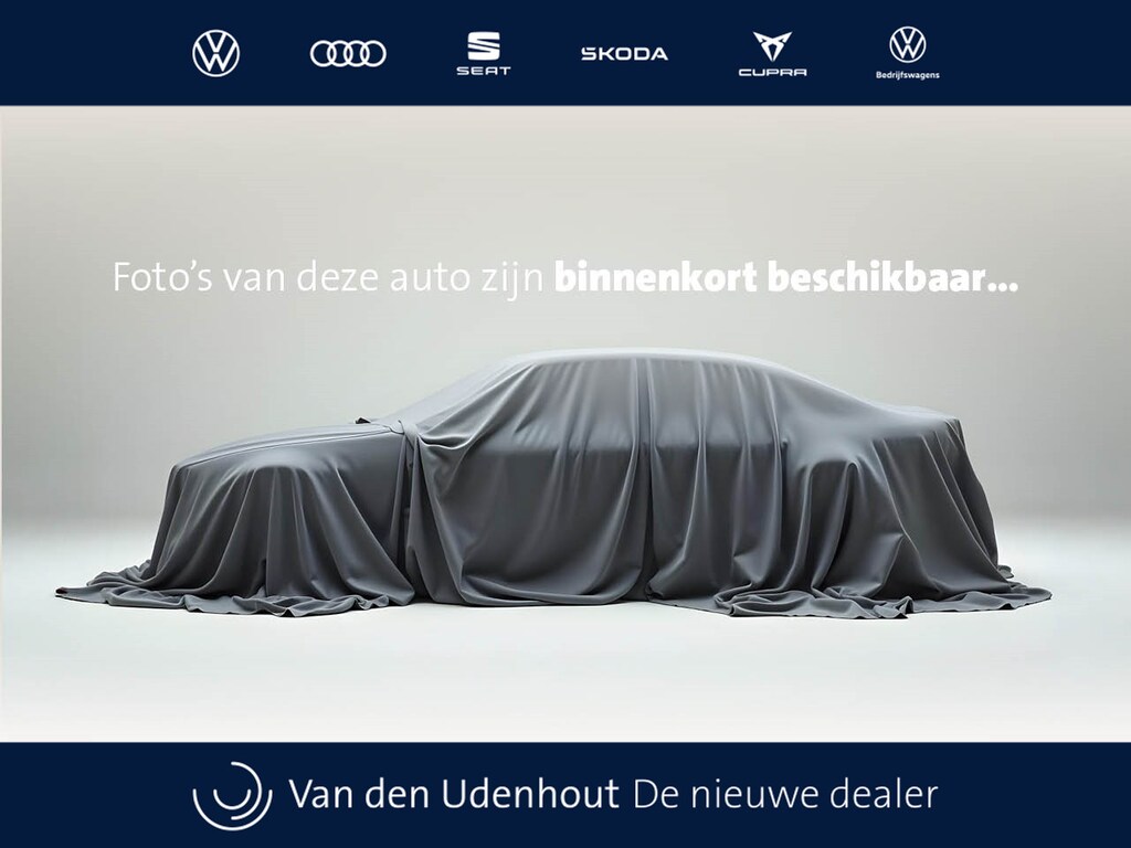 Audi A1 Allstreet 30 TFSI Advanced edition | PDC + camera | Sportstoelen | 17" LMV |