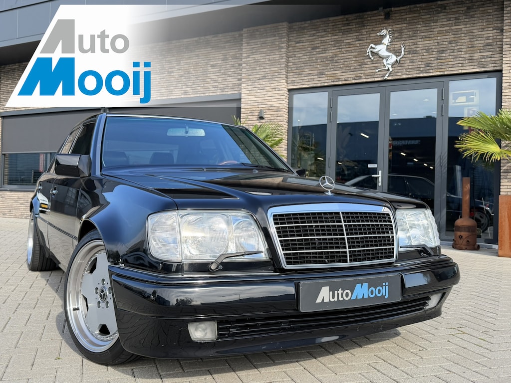 Mercedes-Benz 200-Serie 200-500 (W124) 500E / 5.0 V8 / 326 PK / AMG Aero II 18" / Leder+Memory / Schuifdak / Rollo / / Standkachel