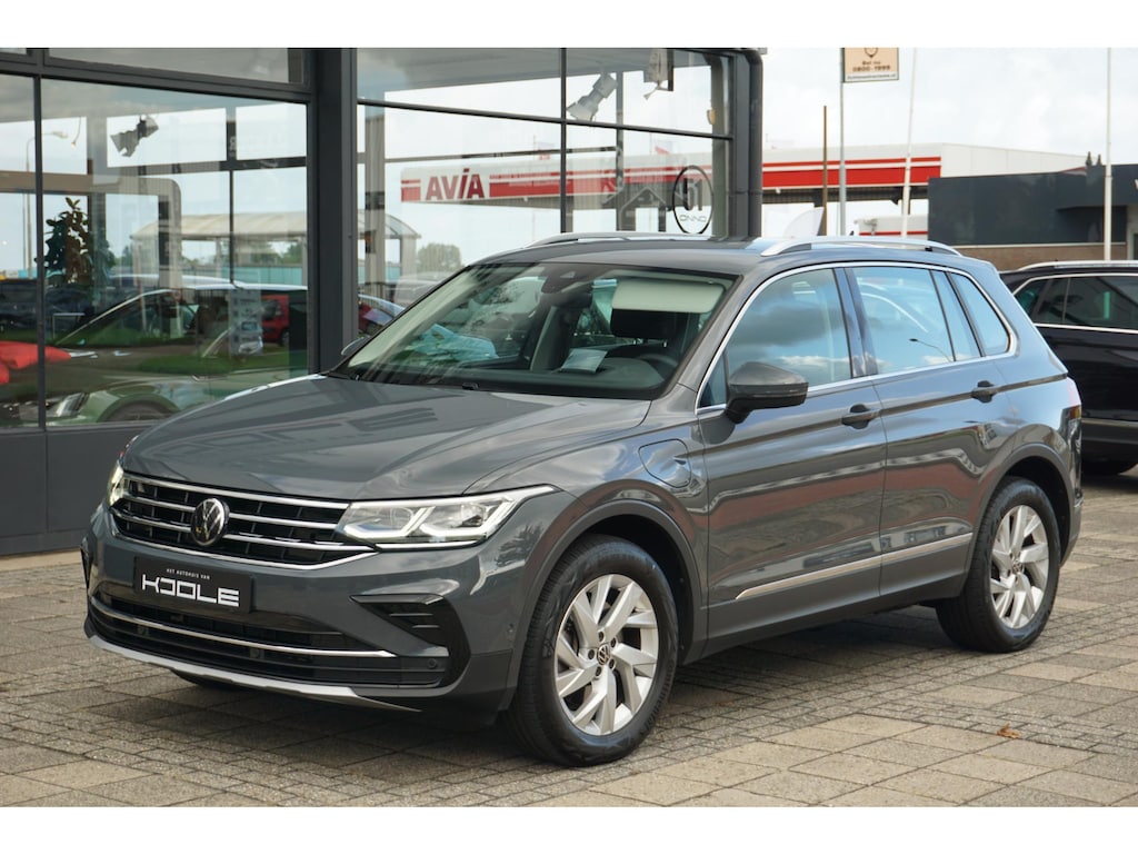 Volkswagen Tiguan 1.4 TSI eHybrid Elegance | ACC | HUD | IQ | CarPlay | massage