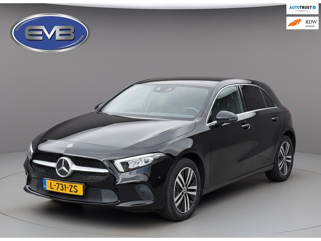 Mercedes-Benz A-klasse 250 e Business Solution Luxury Limited, leder, sfeerverlichting, trekhaak,1 e eigenaar, NL auto met nap