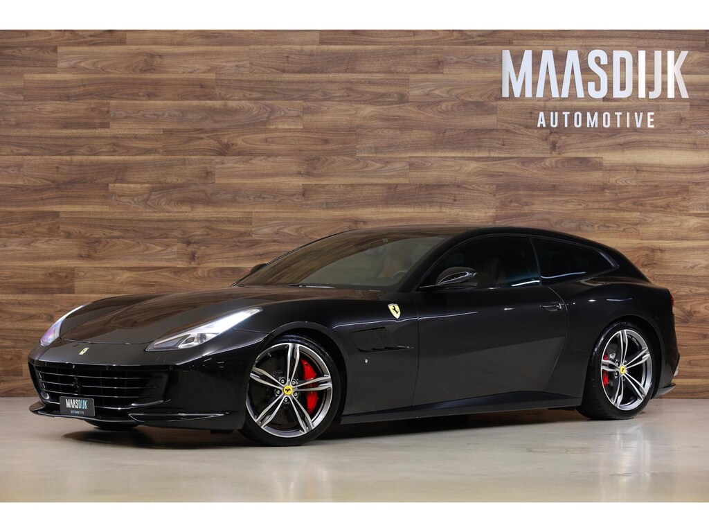 Ferrari GTC4 Lusso V12 HELE|Novitec|Pass Display|Pano|JBL|