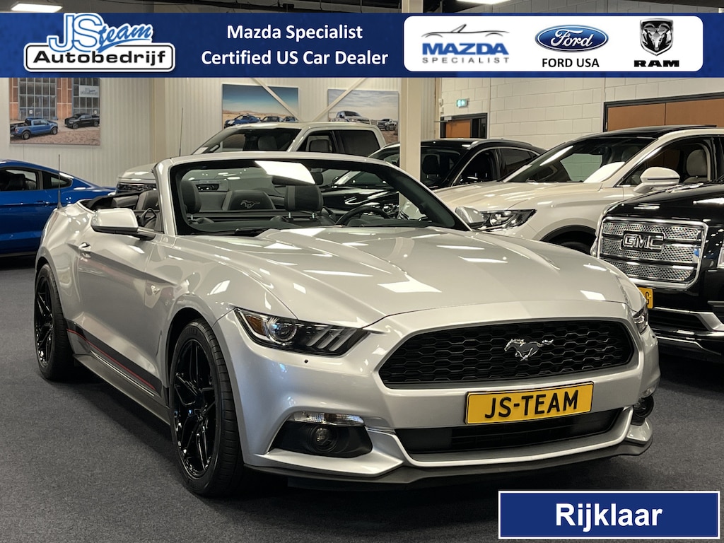 Ford Mustang Convertible 3.7i V6 Premium 305PK Automaat Lederen bekleding Camera 19inch