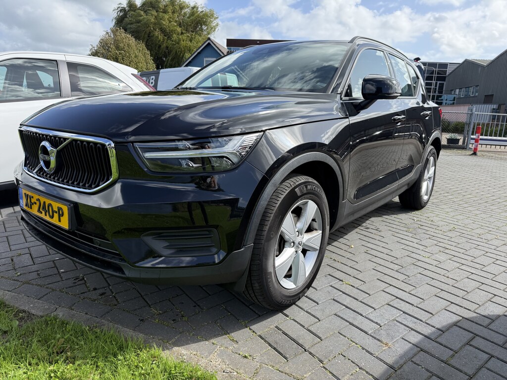 Volvo XC40 1.5 T3 ** Navigatie ** Carplay ** Camera ** Dealeronderhouden!! NAP!!