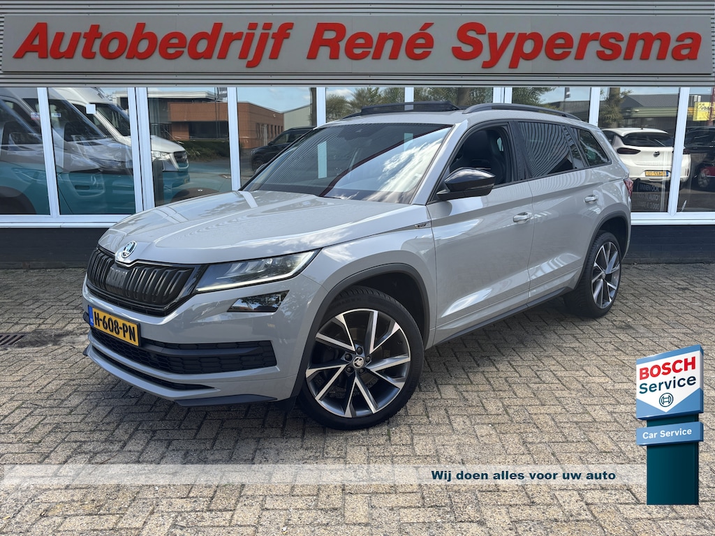 Skoda Kodiaq 1.5 TSI Sportline Business 7p. | Trekhaak | Pano | Sfeerverlichting | Apple Carplay | Stoelverwarming