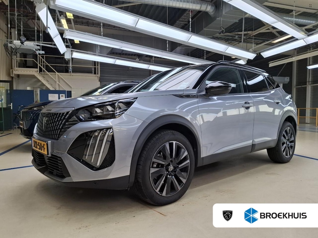 Peugeot 2008 1.2 Hybrid 145 GT | Automaat | Navigatie | Camera voor + achter | 18 Inch | Apple carplay | NL auto |