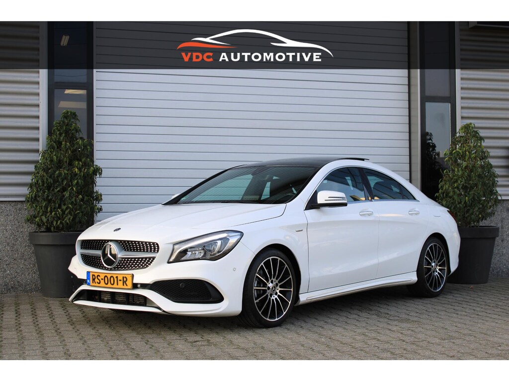 Mercedes-Benz CLA 180 AMG Pano | Distronic | Memory | Camera | Carplay | White Art Edition