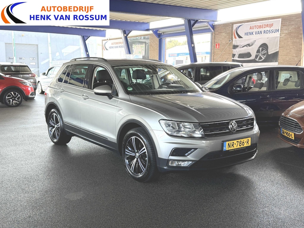 Volkswagen Tiguan 1.4 TSI ACT Comfortline Trekhaak | Leer | Zeer mooie auto | NAP.