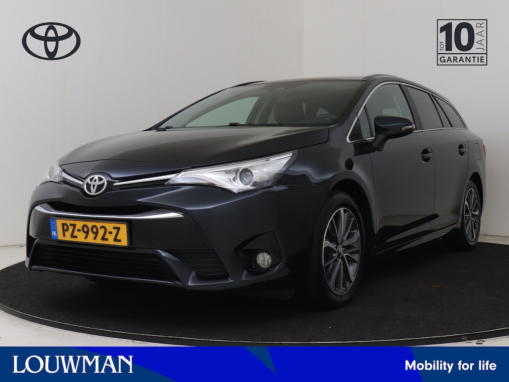 Toyota Avensis Touring Sports 1.8 VVT-i Executive Business Panoramadak | NL dealeronderhouden |