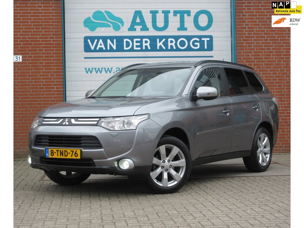 Mitsubishi Outlander 2.0 Intense+, Automaat , 7 pers, 67.016 km !! APK 9-27