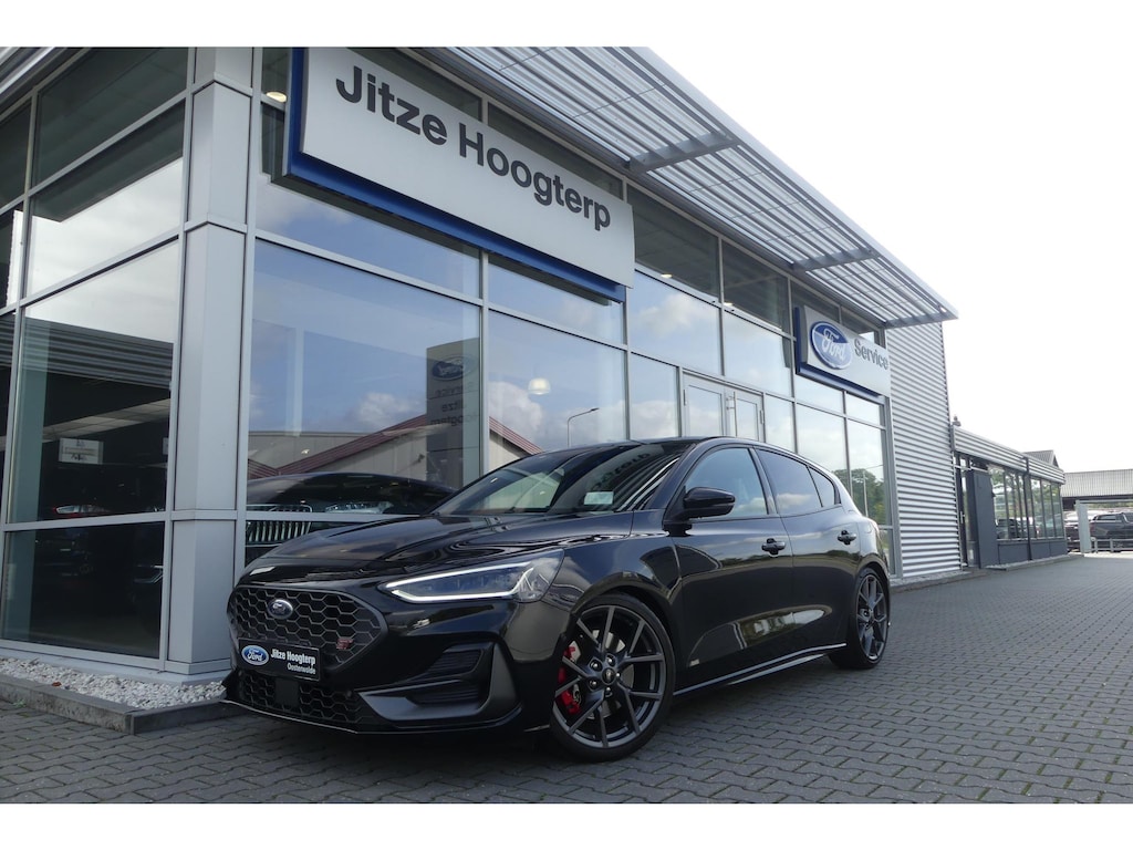 Ford Focus 2.3 EcoBoost ST-X H&R, HUD, WINTER PACK, ADAPT. CRUISE, CLIMA, NAVI, CAMERA, PDC V&A, APPLE CARPLAY/ANDROID AUTO, BLIS, KEYLESS, B&O, ELEKT. STOELEN, 30.474KM