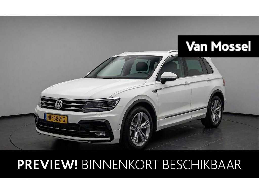 Volkswagen Tiguan 2.0 TSI 4Motion Highline 220 PK| Origineel Nederlands | 1e Eigenaar | Dealeronderhouden | R-Line In- En Exterieur | Trekhaak | Panoramadak | Navigatie Pro | Stoelverwarming