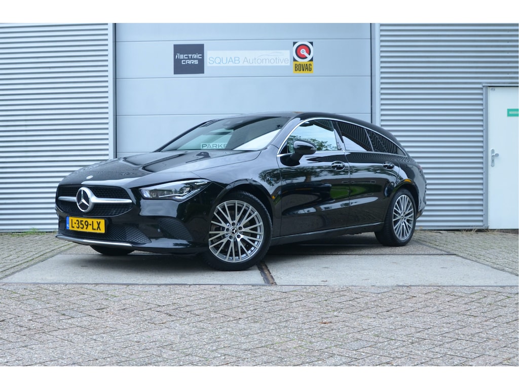 Mercedes-Benz CLA Shooting Brake 250 e Premium Plus Leder, Panoramadak, Trekhaak (1.600kg)
