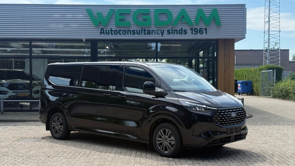 Ford Tourneo Custom 340 2.5 PHEV L2 TITANIUM/Trekhaak/9p/Leder Ã¢ÂÂ¬ 45.580 EX btw